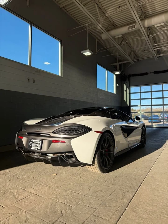 2019 McLaren 570S - Image 5 of 5
