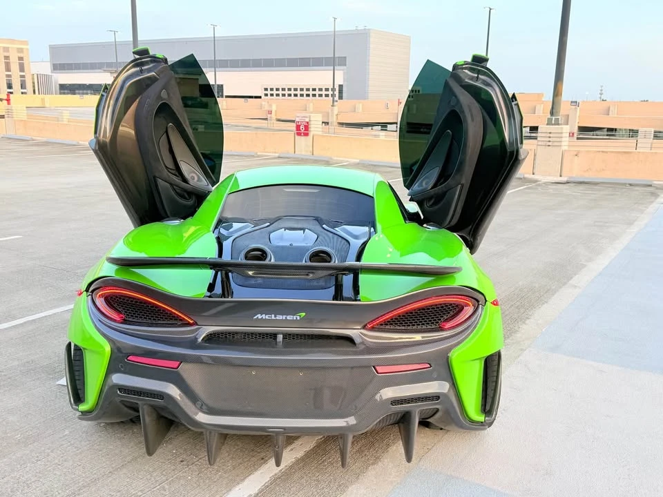 2019 McLaren 570S - Image 13 of 17