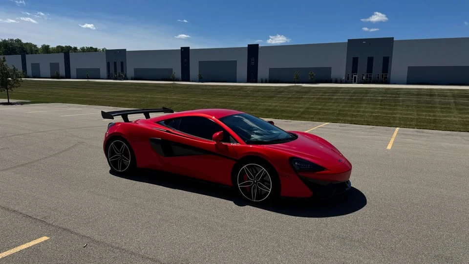 2019 McLaren 570S - Image 13 of 20