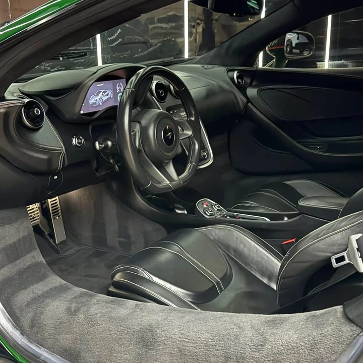 2019 McLaren 570S - Image 12 of 20