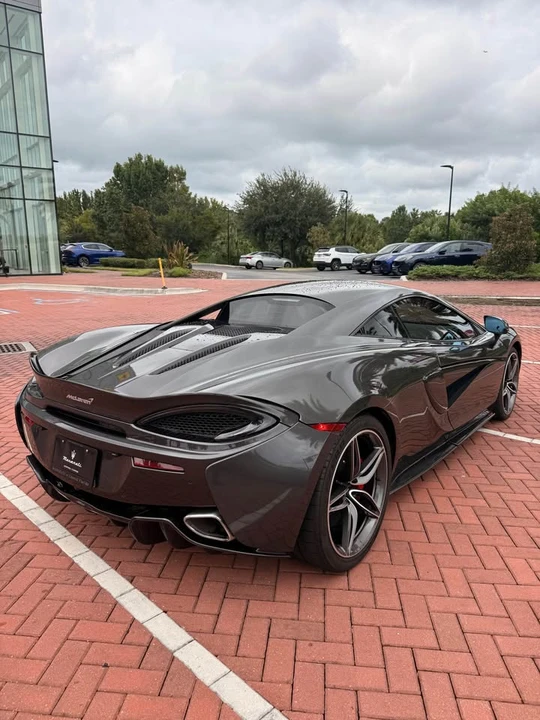 2019 McLaren 570S - Image 6 of 14
