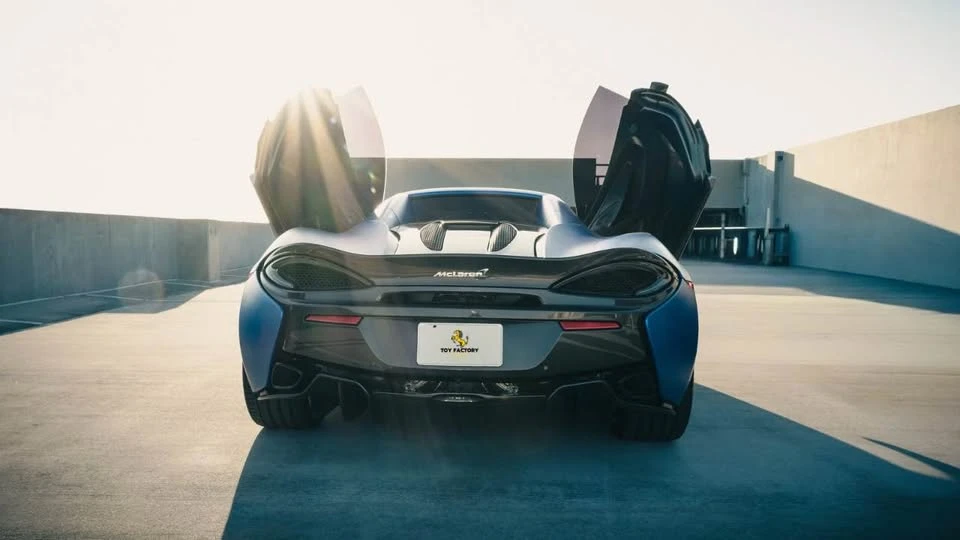 2019 McLaren 570S Spider - Image 2 of 11