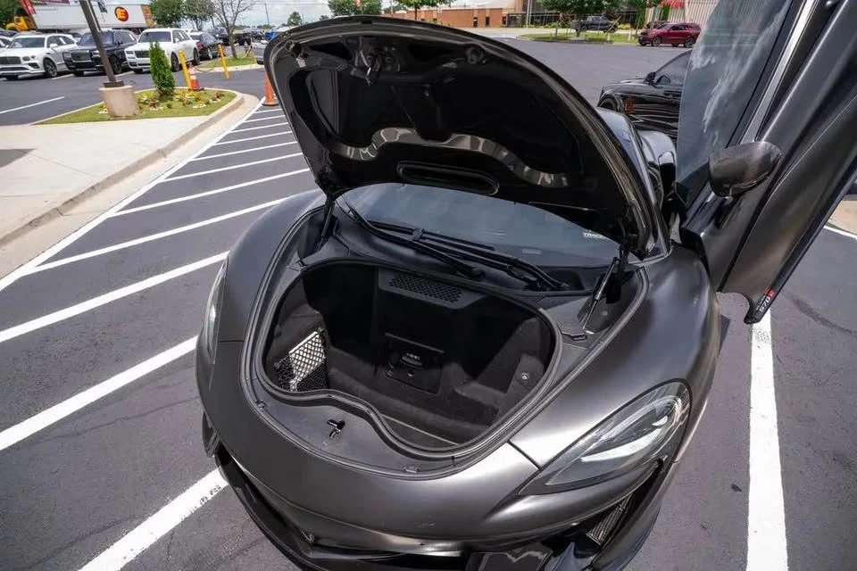 2019 McLaren 570S Spider - Image 13 of 19