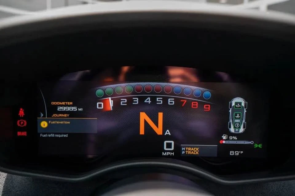 2019 McLaren 570S Spider - Image 11 of 19