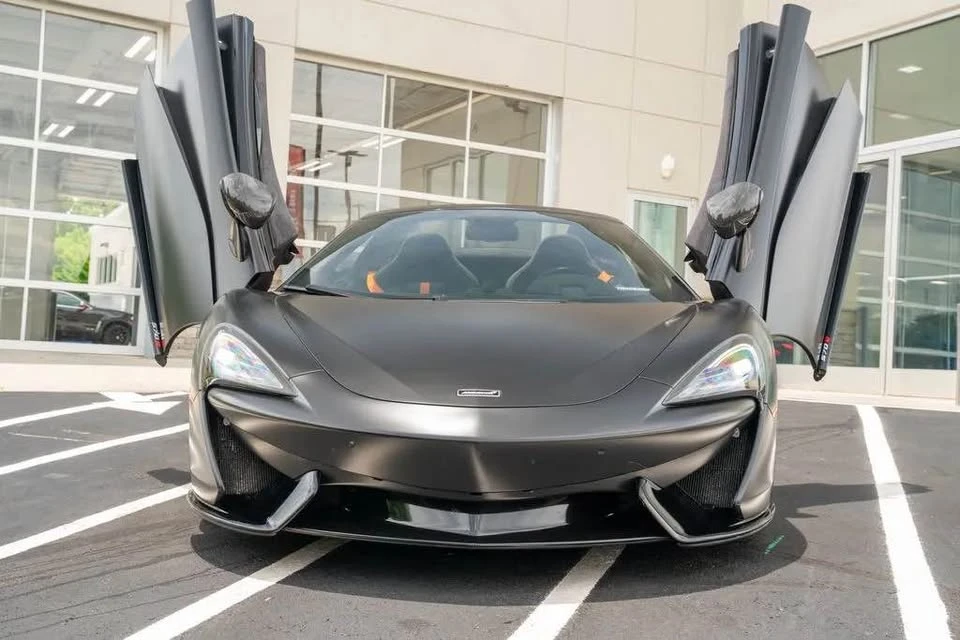 2019 McLaren 570S Spider - Image 2 of 19