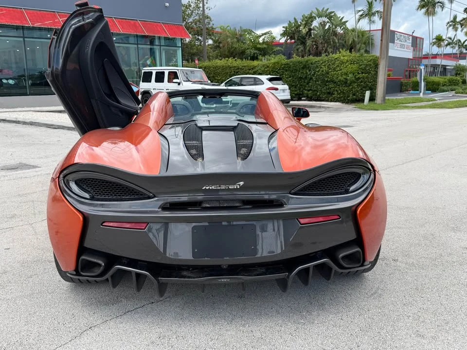 2019 McLaren 570S Spider - Image 3 of 20