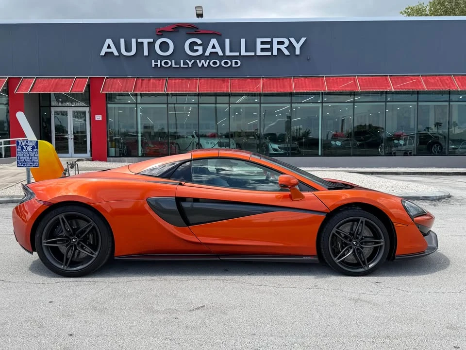 2019 McLaren 570S Spider - Image 17 of 20