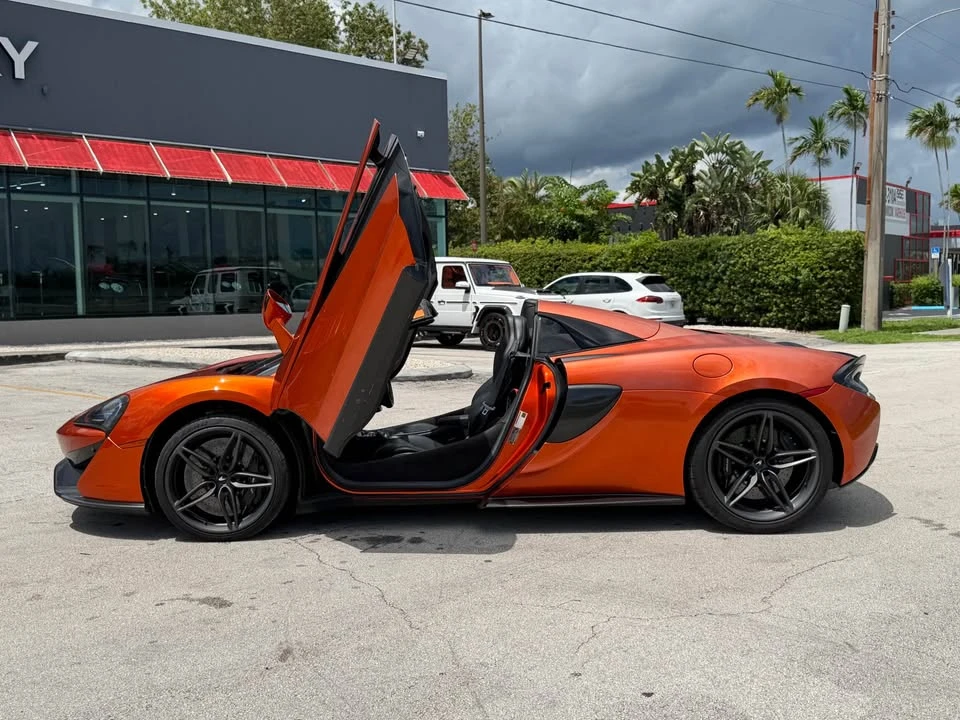 2019 McLaren 570S Spider - Image 5 of 20
