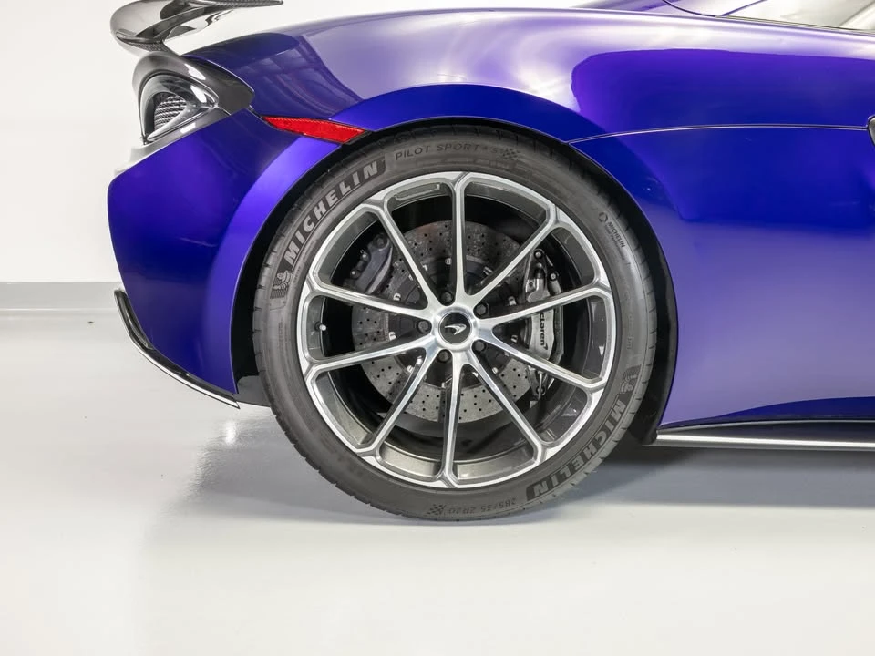 2019 McLaren 570S Spider - Image 13 of 20