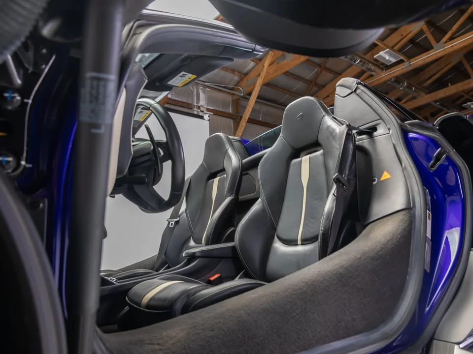 2019 McLaren 570S Spider - Image 18 of 20