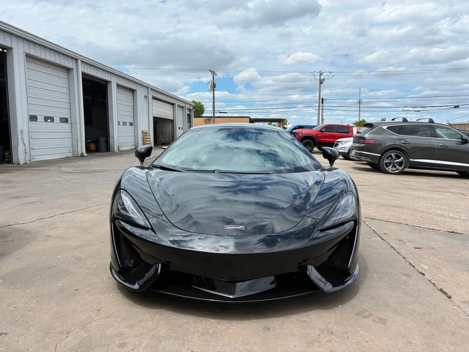 2019 McLaren 570GT - Image 2 of 12