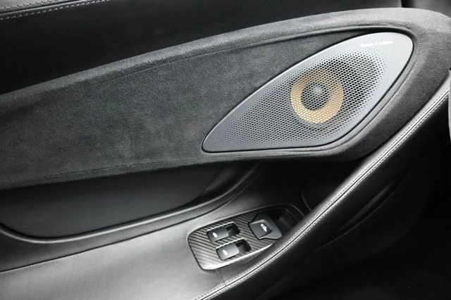 2019 McLaren 570GT - Image 14 of 20