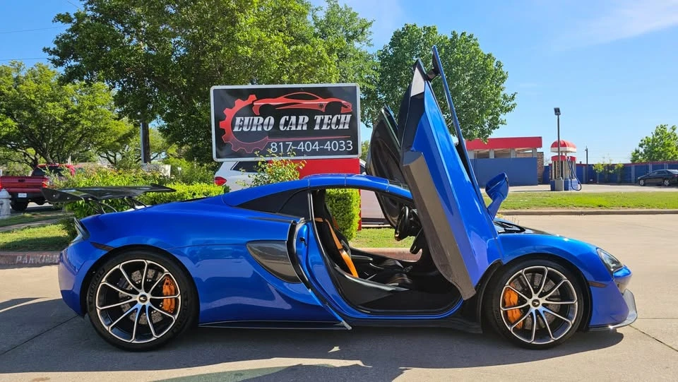 2019 McLaren 570S - Image 10 of 20