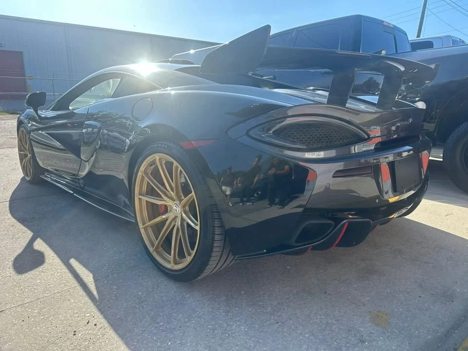 2019 McLaren 570S - Image 6 of 9