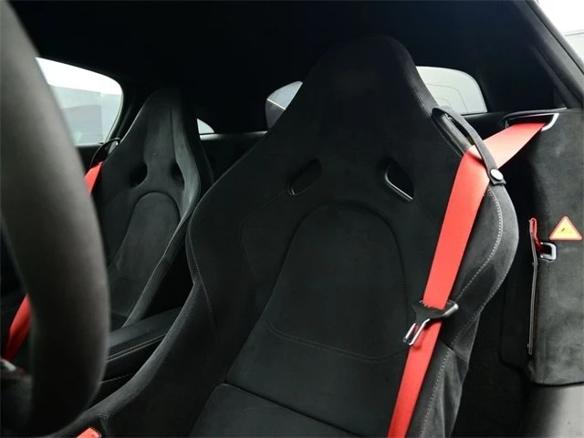 2019 McLaren 570S - Image 8 of 20