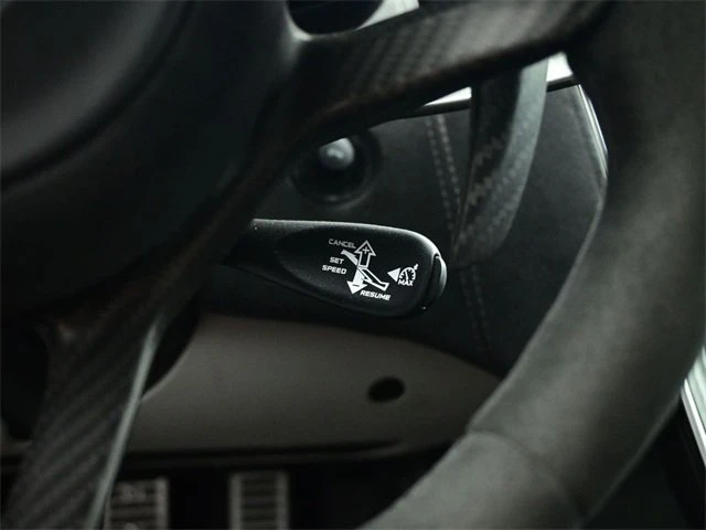 2019 McLaren 570S - Image 14 of 20