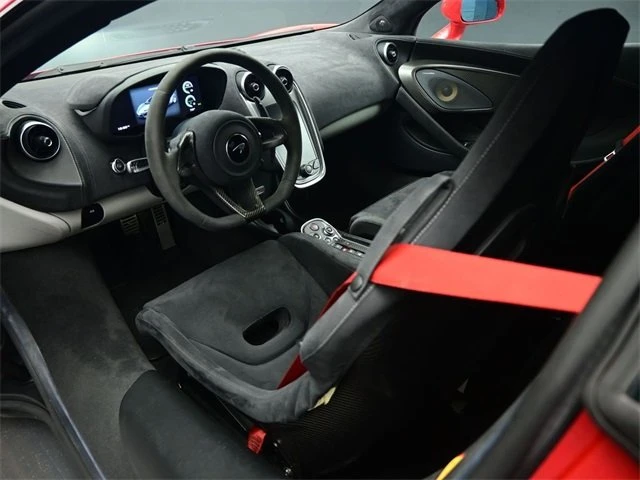 2019 McLaren 570S - Image 2 of 20