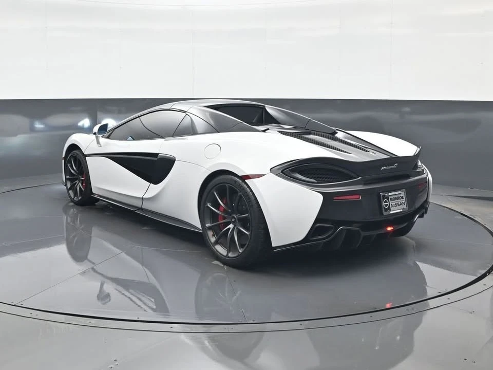 2019 McLaren 570S - Image 13 of 16