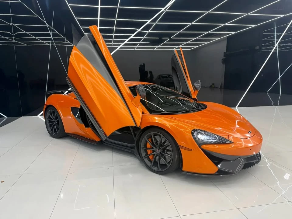 2019 McLaren 570S - Image 14 of 17