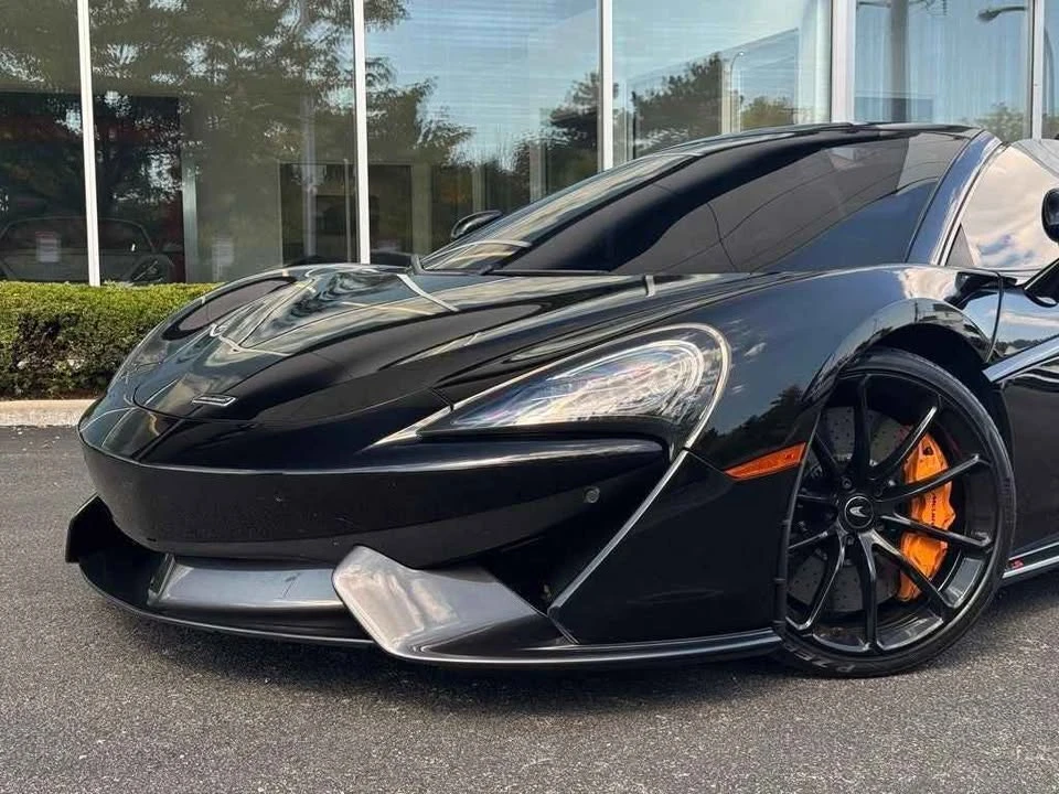 2019 McLaren 570S - Image 2 of 19