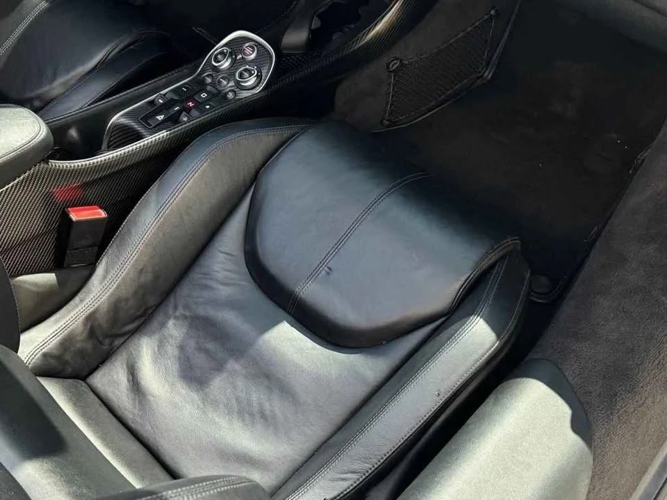 2019 McLaren 570S - Image 17 of 19