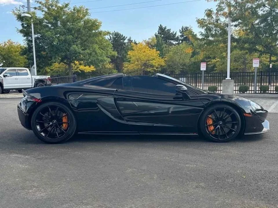 2019 McLaren 570S - Image 10 of 19