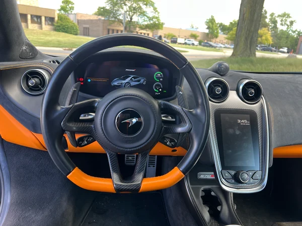 2019 McLaren 570S - Image 16 of 20