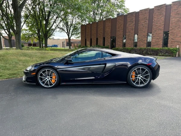 2019 McLaren 570S - Image 5 of 20