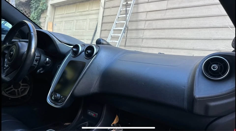 2019 McLaren 570S - Image 7 of 8
