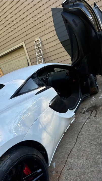 2019 McLaren 570S - Image 3 of 8