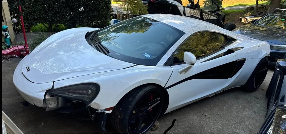 2019 McLaren 570S - Image 4 of 8