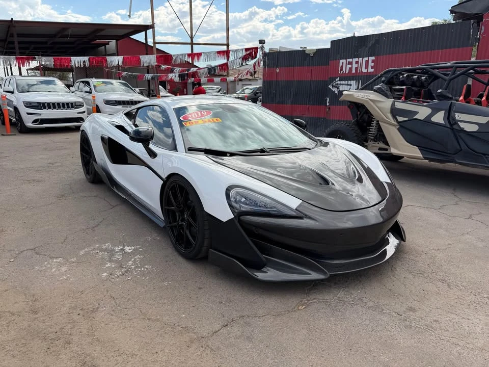 2019 McLaren 570S - Image 5 of 10