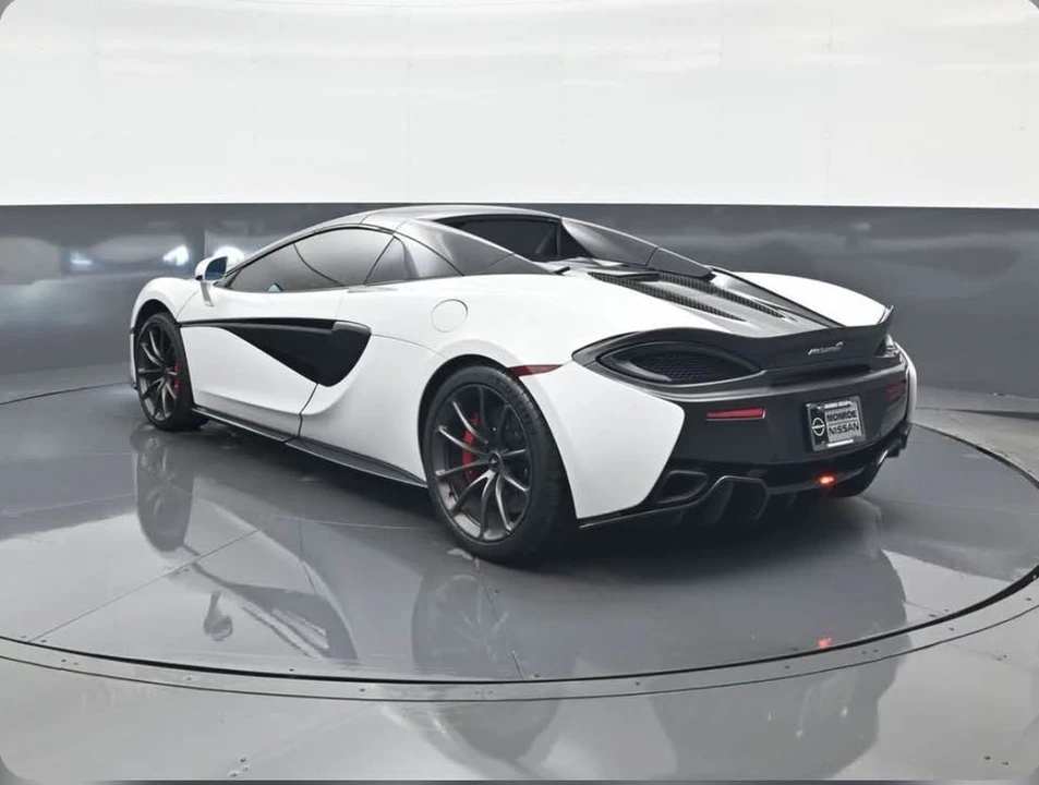 2019 McLaren 570S - Image 3 of 3