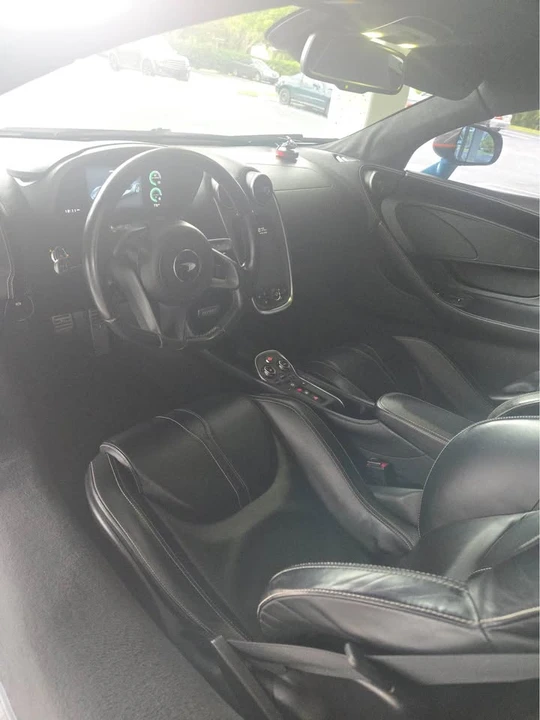 2019 McLaren 570S - Image 5 of 11