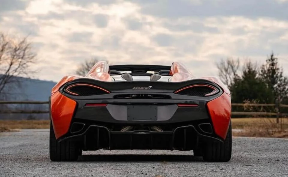 2019 McLaren 570S - Image 4 of 6