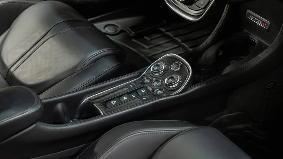 2019 McLaren 570S - Image 18 of 20