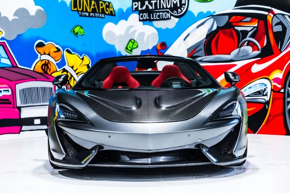 2019 McLaren 570S - Image 2 of 20