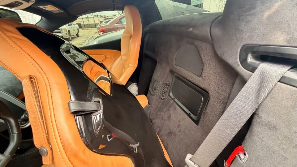 2019 McLaren 570S Spider - Image 12 of 18