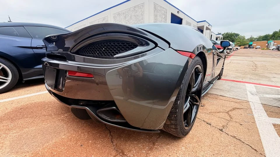 2019 McLaren 570S Spider - Image 6 of 18
