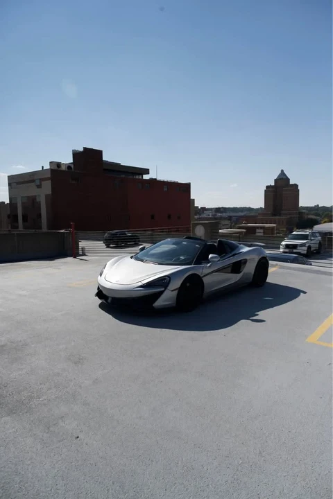 2019 McLaren 570S Spider - Image 8 of 13
