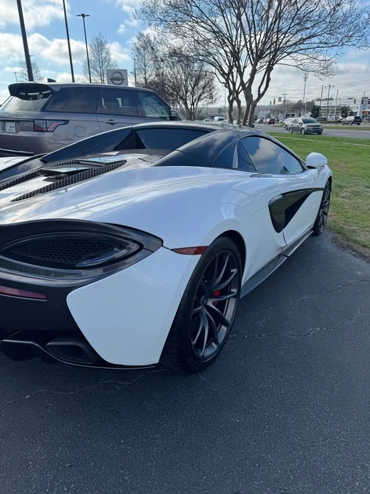 2019 McLaren 570S Spider - Image 6 of 12