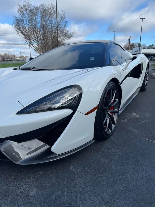 2019 McLaren 570S Spider - Image 2 of 12