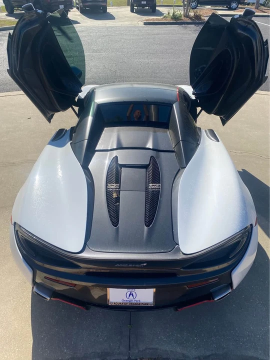 2019 McLaren 570S Spider - Image 5 of 6