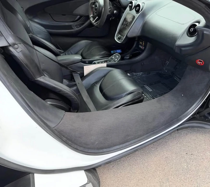 2019 McLaren 570S Spider - Image 7 of 10