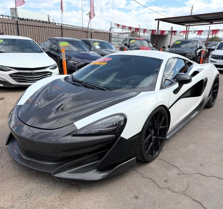 2019 McLaren 570S Spider - Image 2 of 10