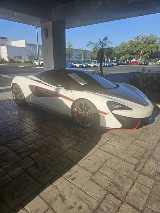 2019 McLaren 570S Spider - Image 5 of 8