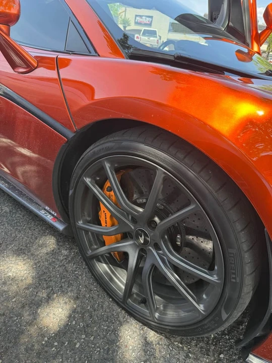 2019 McLaren 570S Spider - Image 8 of 18