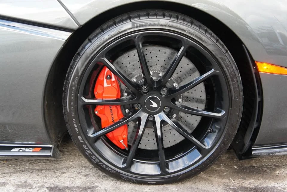 2019 McLaren 570S Spider - Image 18 of 20
