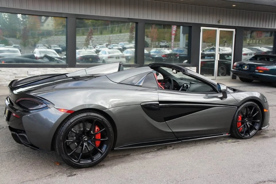 2019 McLaren 570S Spider - Image 2 of 20