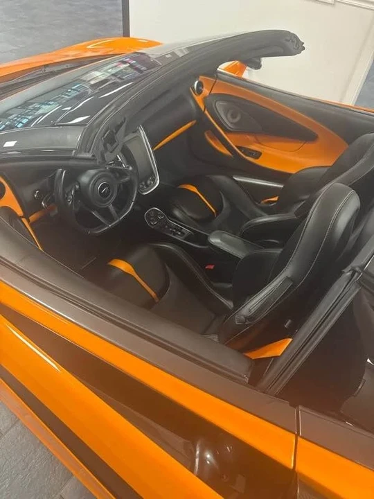 2019 McLaren 570S Spider - Image 2 of 4